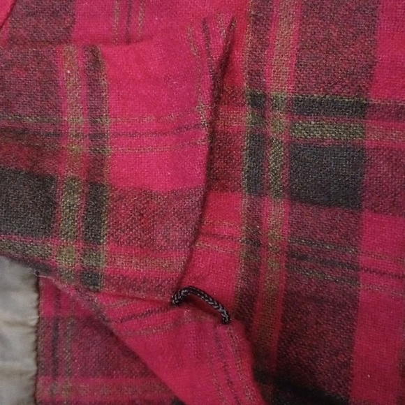 Pendleton Vintage Virgin Wool Men's Board Shirt Red, Green & Black Plaid Size M - Picture 3 of 8